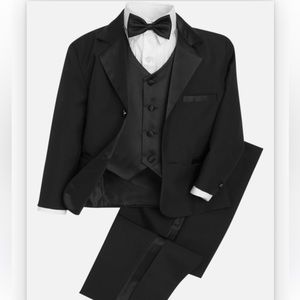 Toddler black suit / tuxedo- Size 4